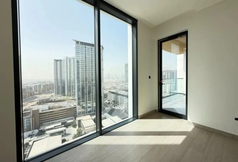 2.5BR in Crest Grande