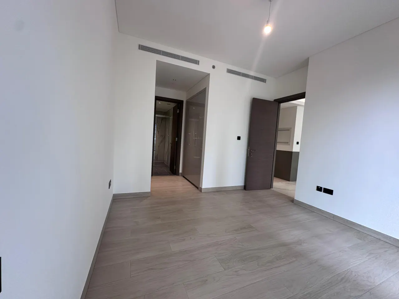 2BR in Crest Grande