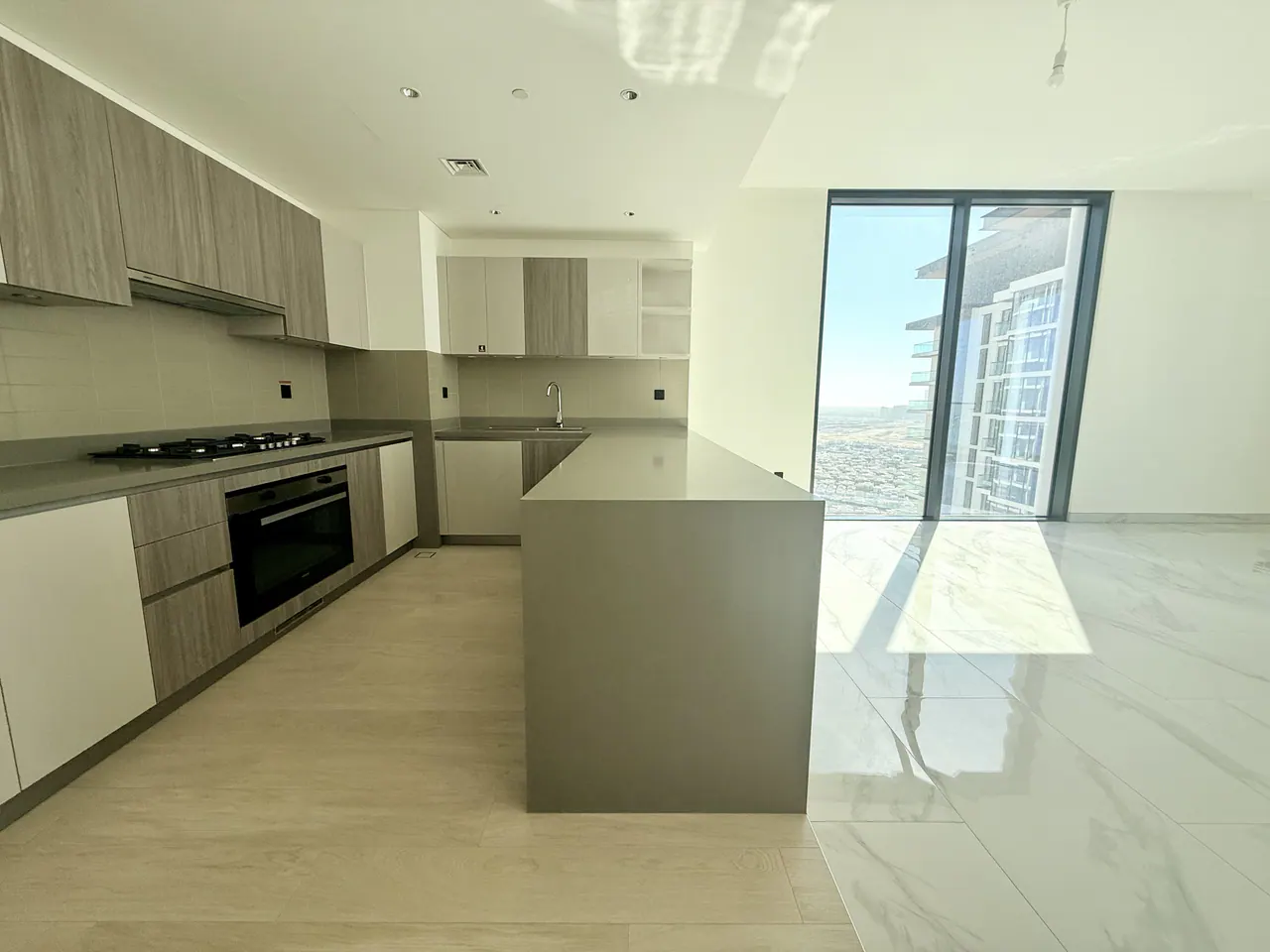 3.5BR in Crest Grande