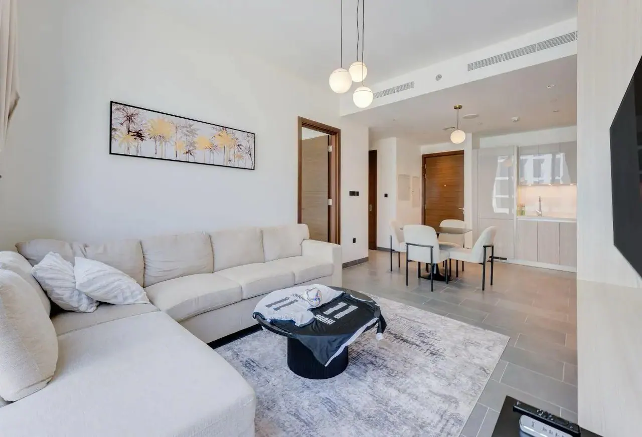 2BR in The Crest Tower C