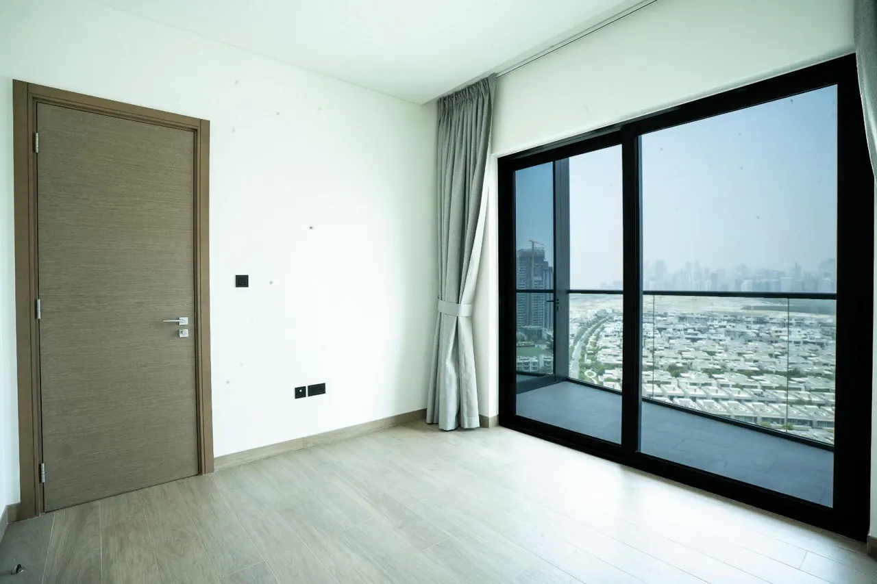 1BR in Waves Grande