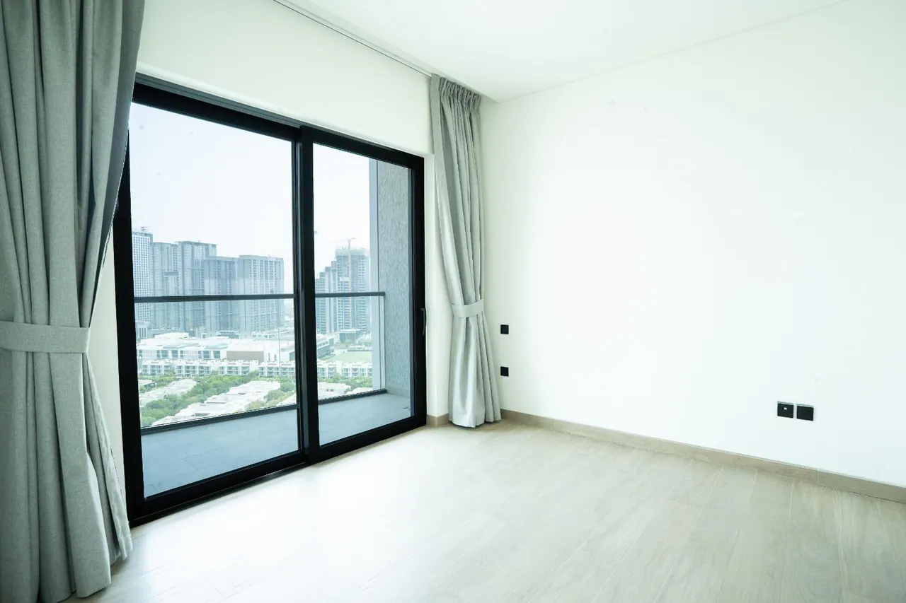 1BR in Waves Grande