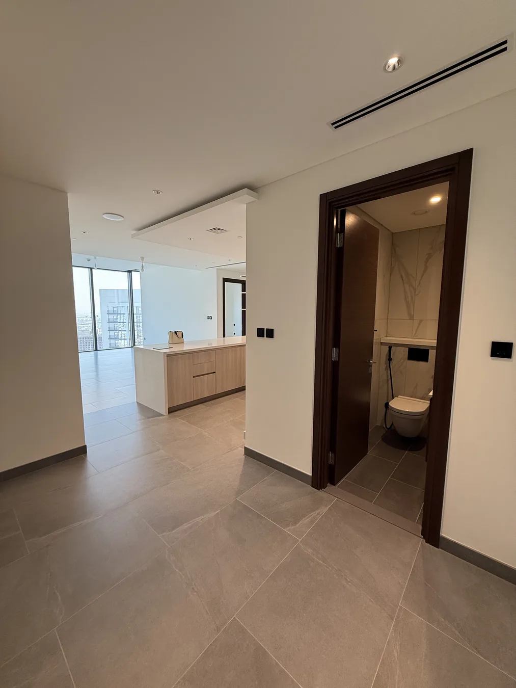 2 спальни в The Crest Tower A